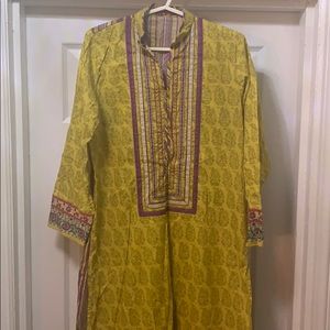 Pakistani khaadi kurti
